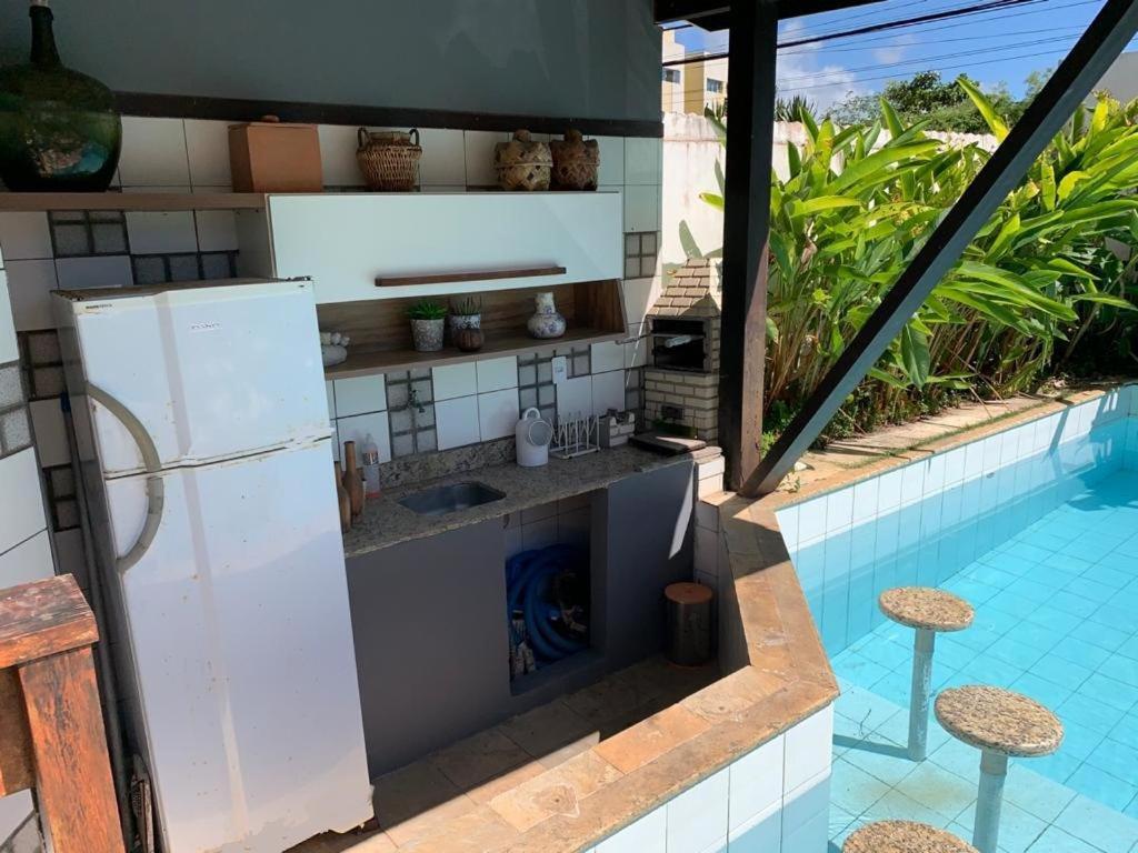 Casa De Temporada 4 Quartos Sendo 2 Suites Em Vilas Do Atlantico - 200 M Da Praia E 6 Km Da Capital Lauro de Freitas Exteriör bild